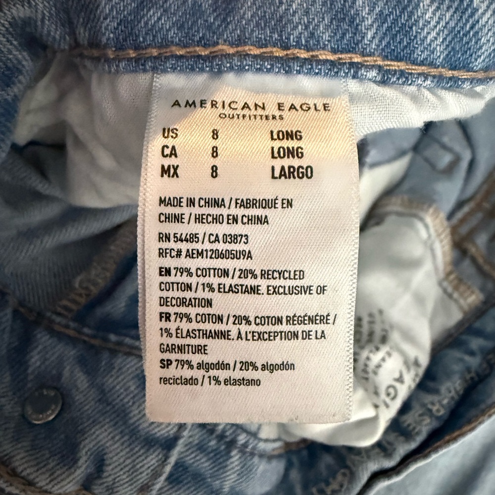American Eagle Light Blue Jeans